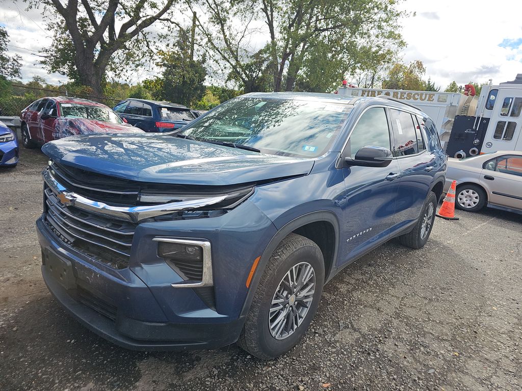 2026 Chevrolet Traverse AWD LT photo