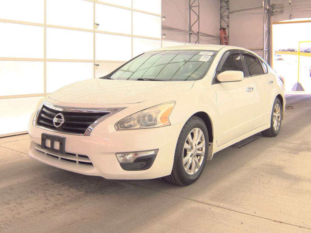 2015 Nissan Altima 2.5 S photo