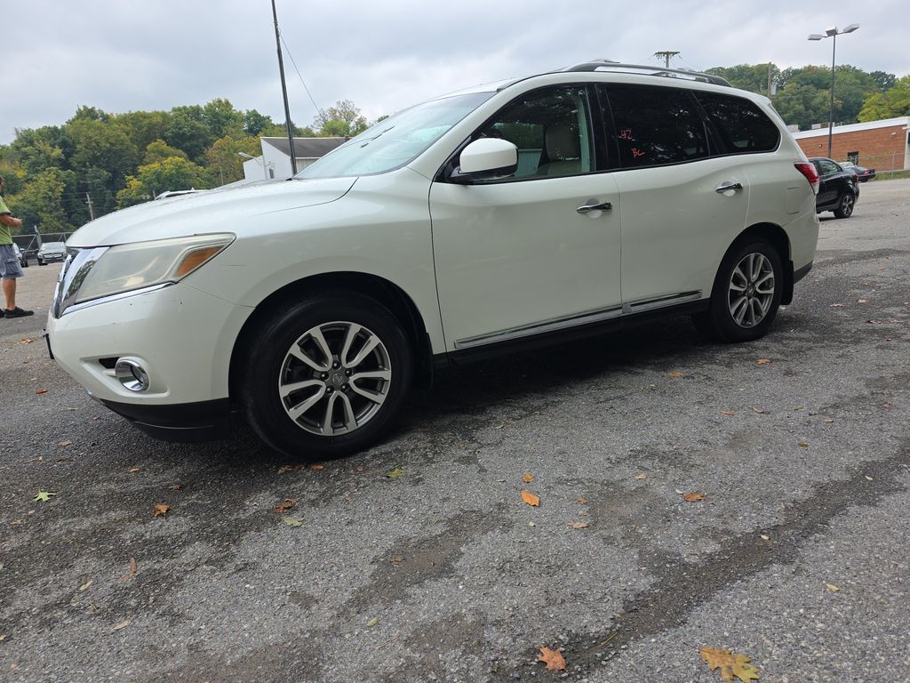 2015 Nissan Pathfind SL FWD photo