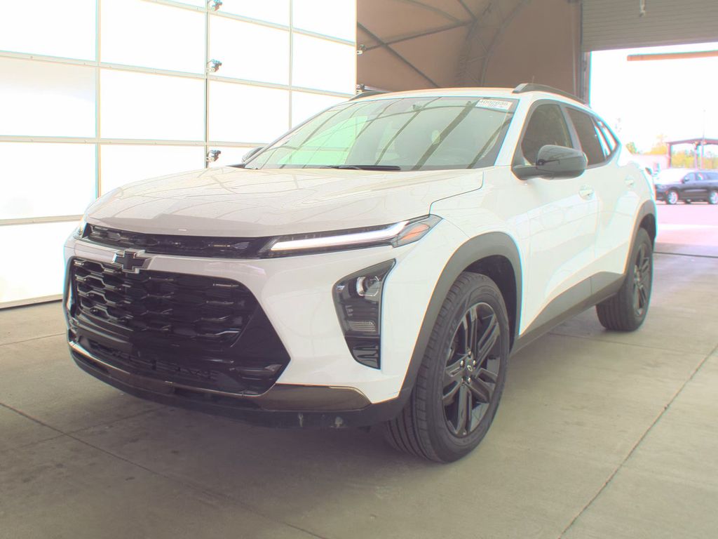 2025 Chevrolet Trax Activ photo