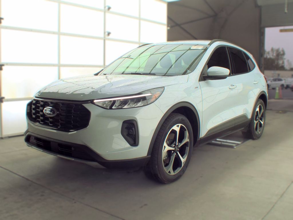 2025 Ford Escape ST Select photo