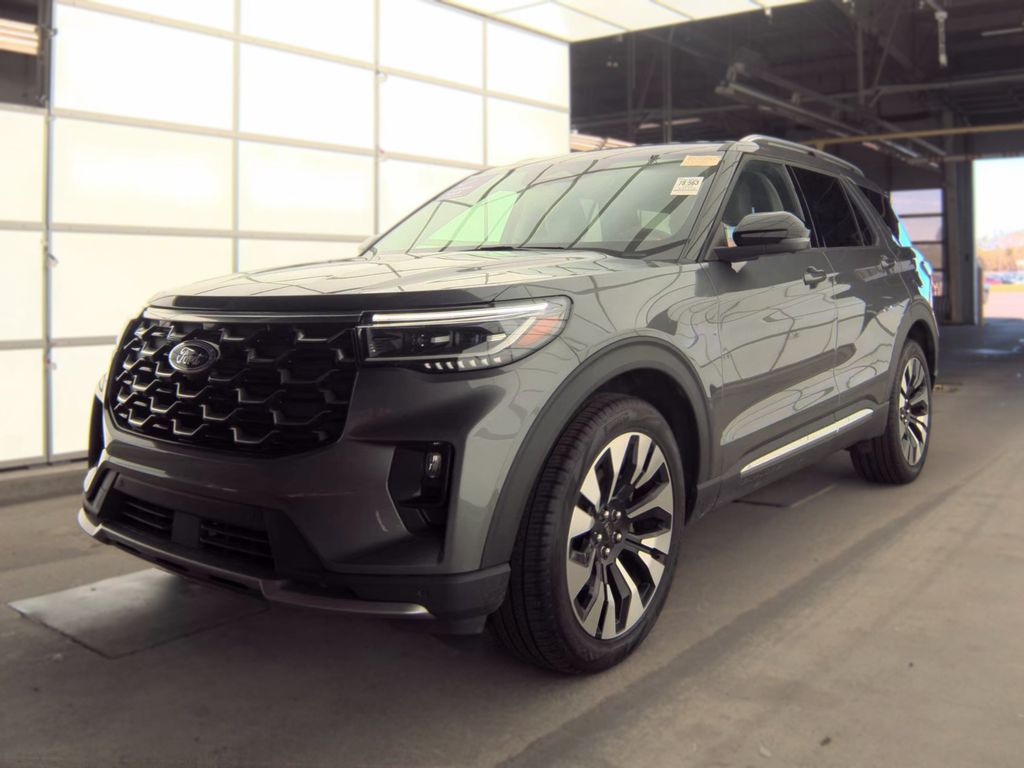 2026 Ford Explorer Platinum photo