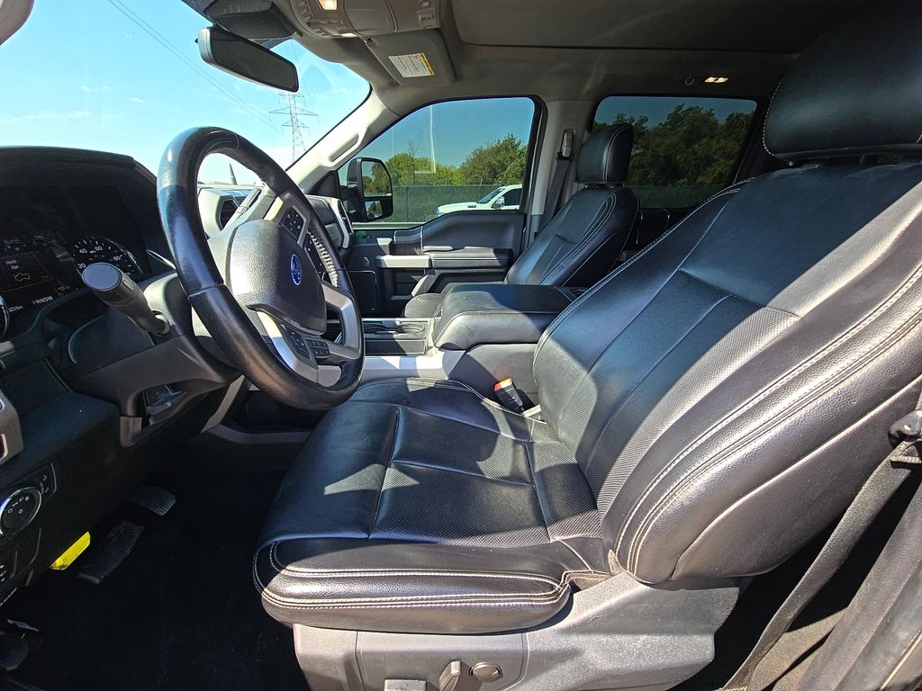 2021 Ford F-250 Lariat photo