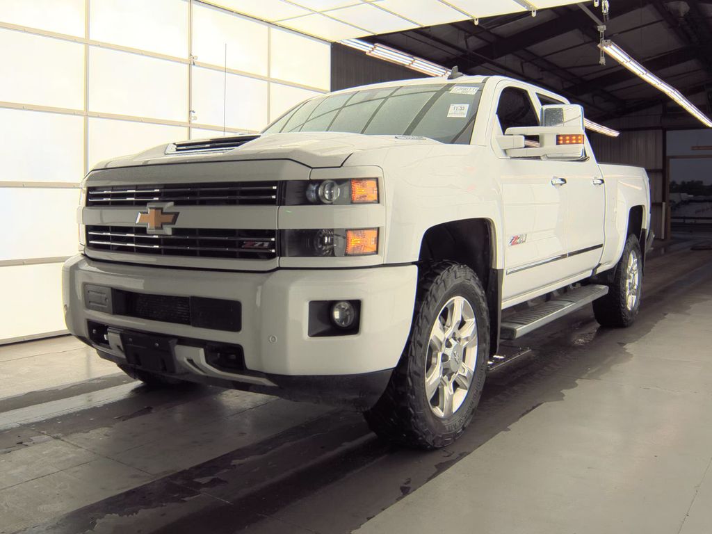 2019 Chevrolet Silverado 2500HD LTZ photo