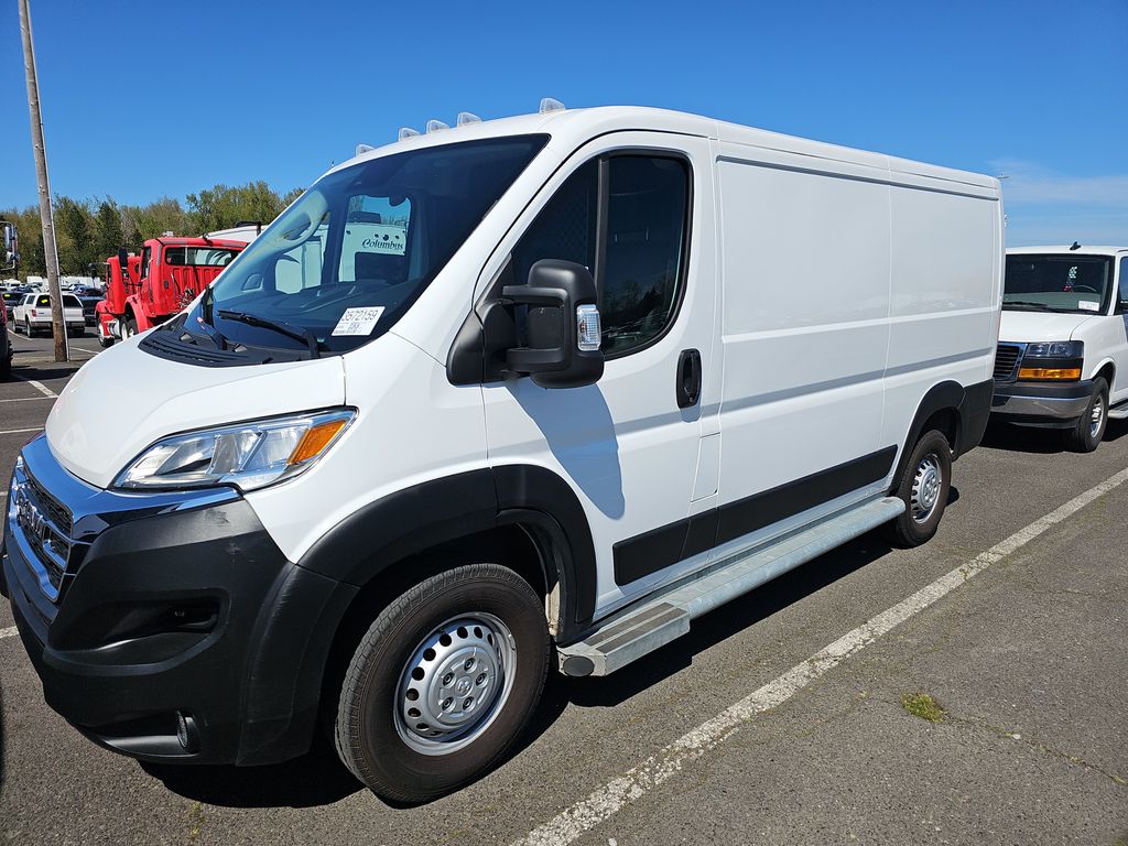 2025 Ram ProMaster 2500 Tradesman photo