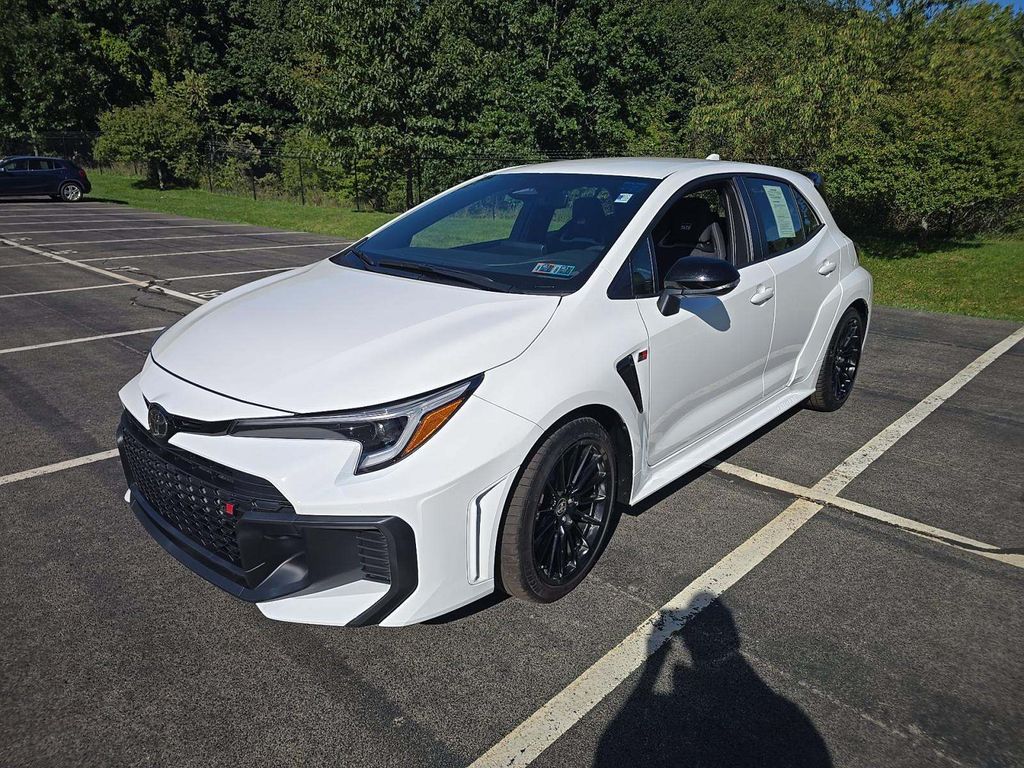 2025 Toyota GR Corolla Core photo