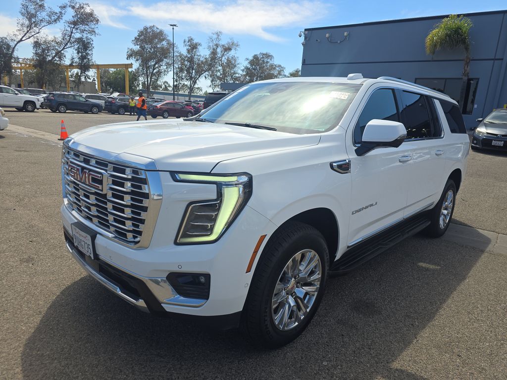 2025 GMC Yukon Denali photo