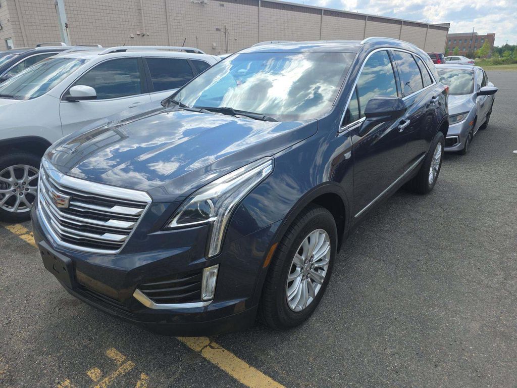 2018 Cadillac XT5 FWD photo