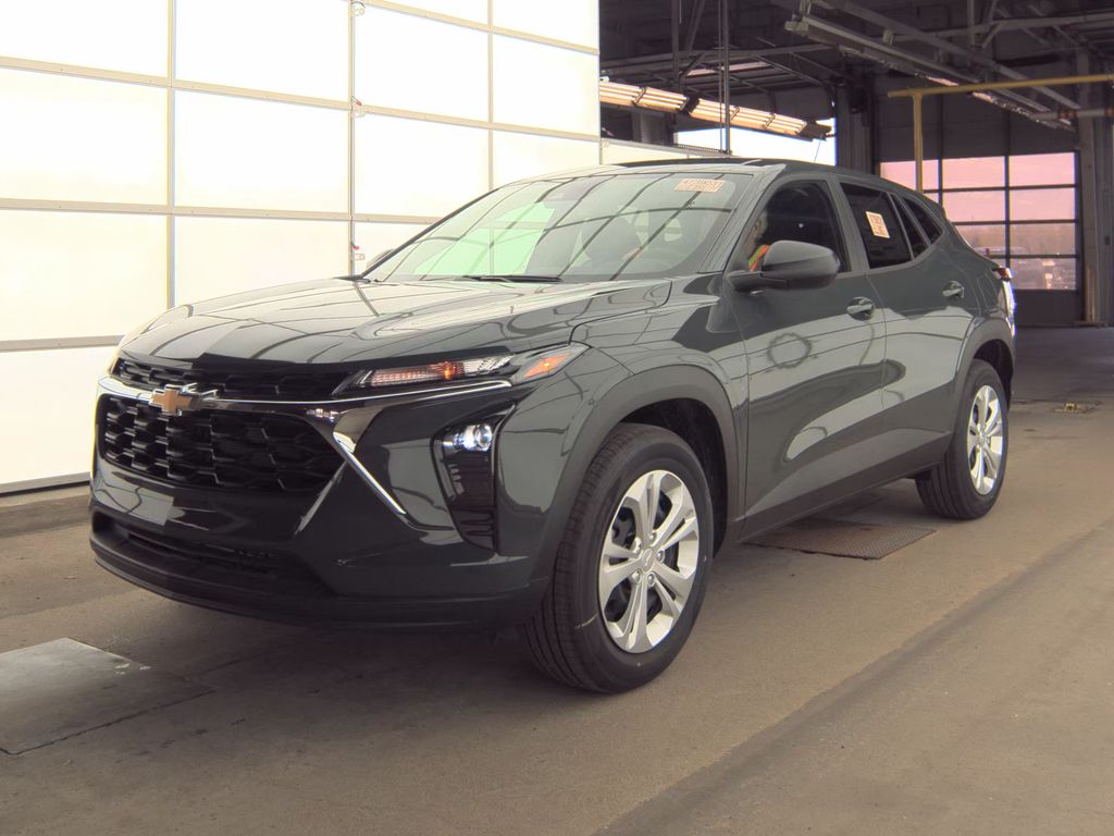 2026 Chevrolet Trax LS photo