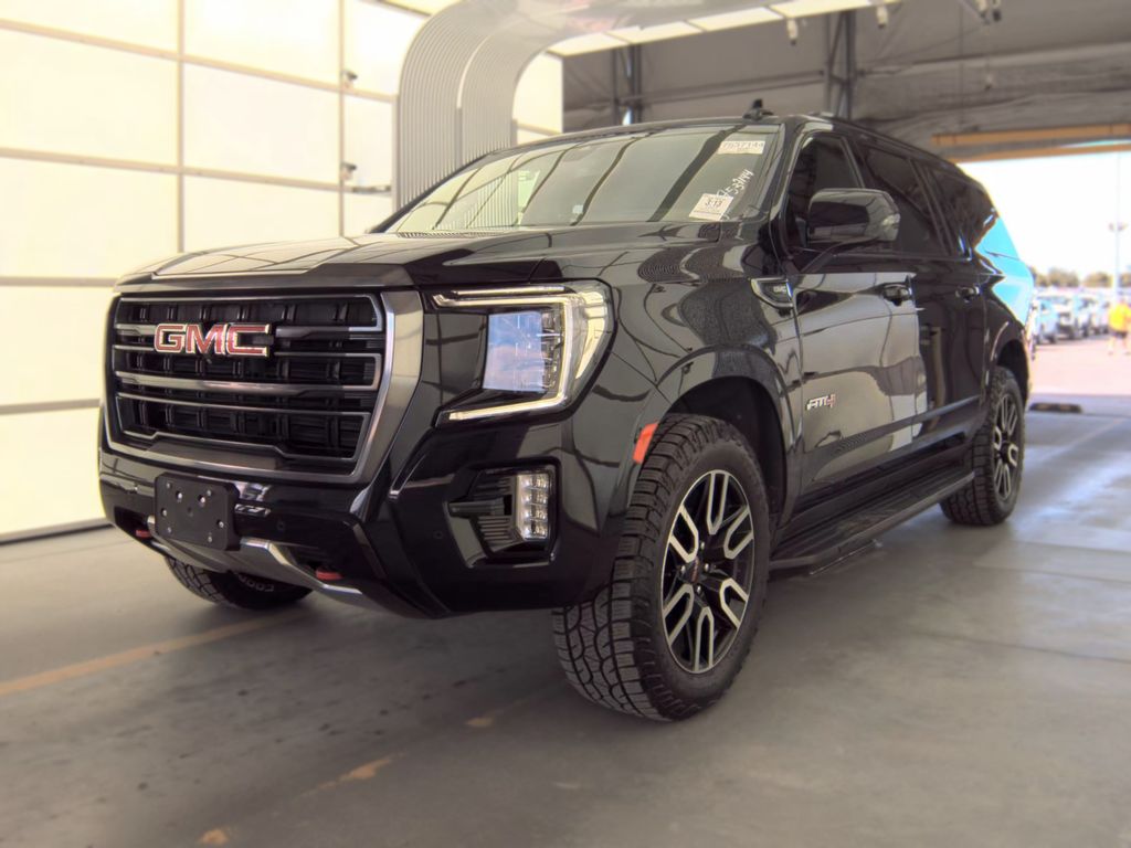 2021 GMC Yukon AT4 photo