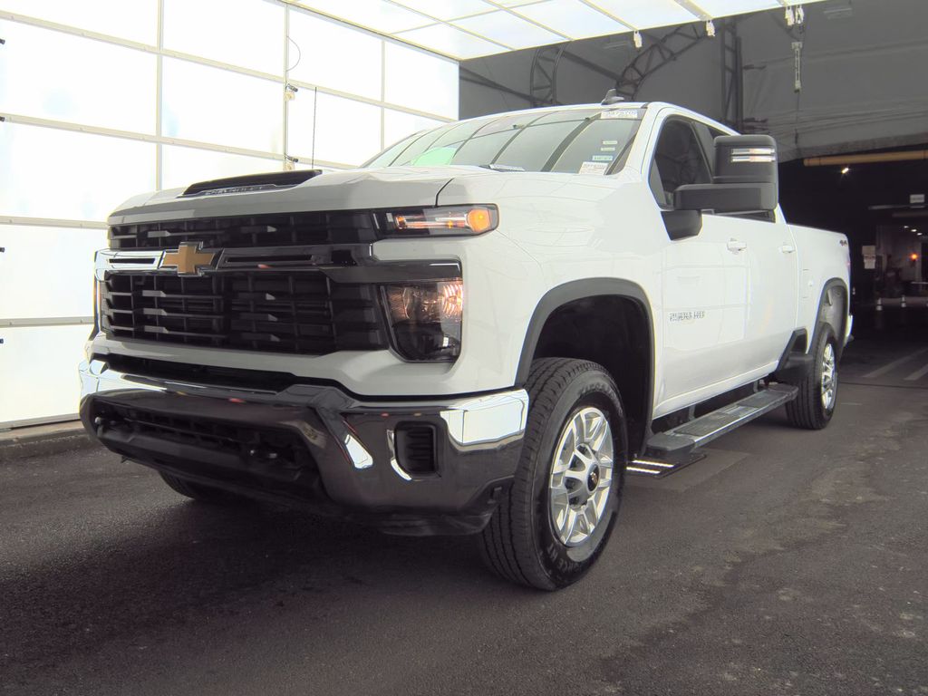 2026 Chevrolet Silverado 2500HD LT photo