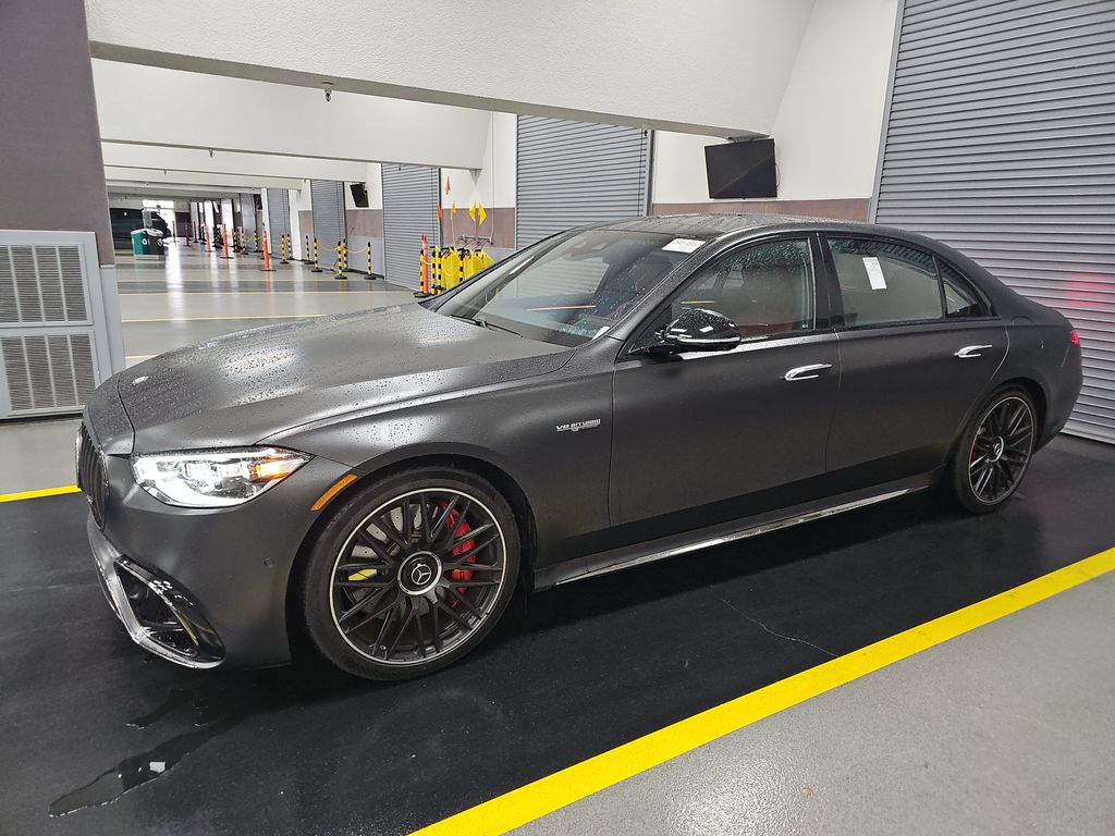 2025 Mercedes-Benz S-Class AMG S 63 E photo