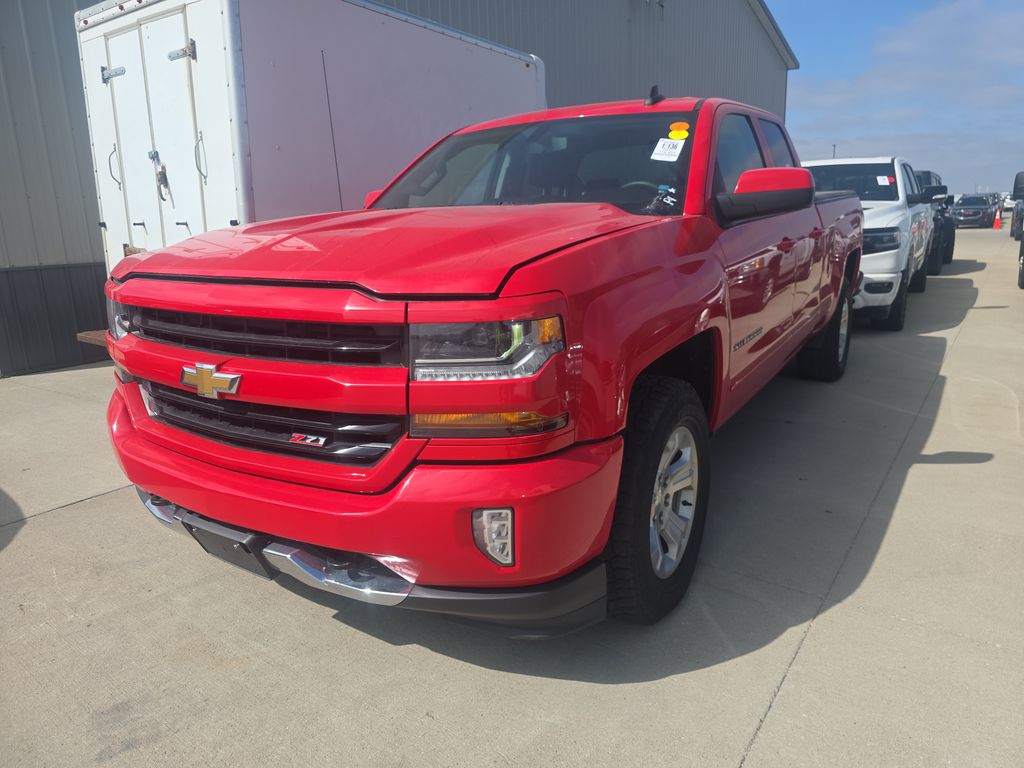 2017 Chevrolet Silverado 1500 LT photo