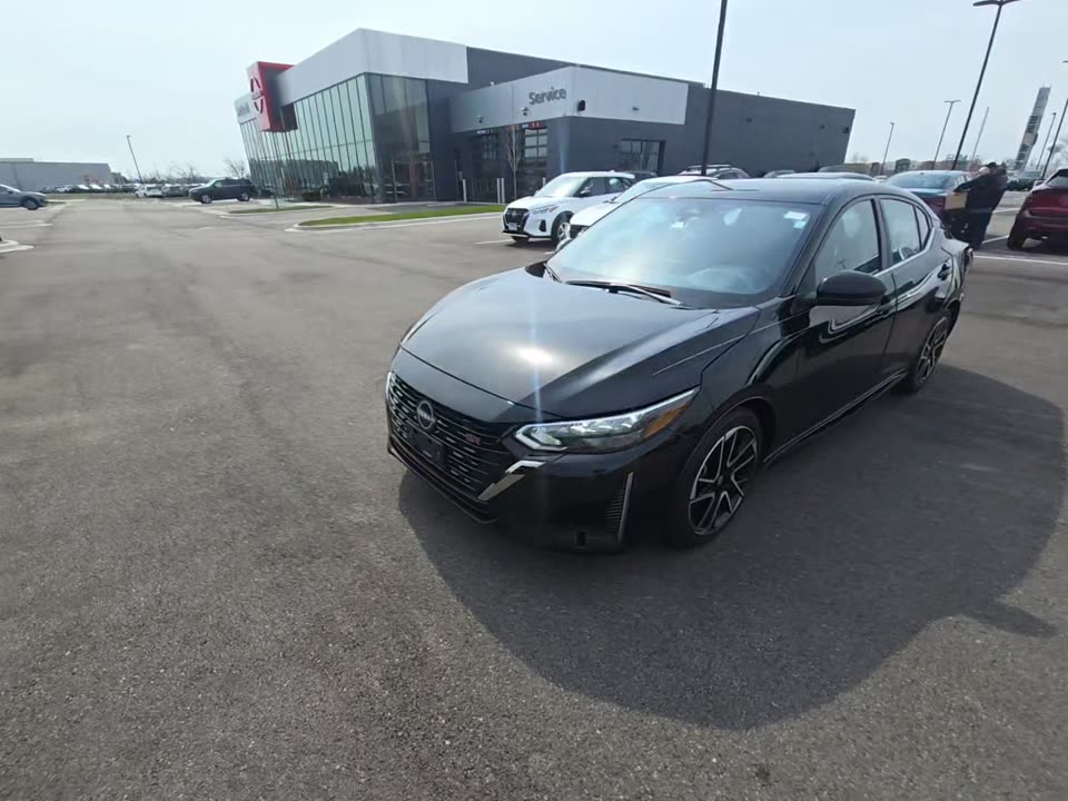 2025 Nissan Sentra SR photo