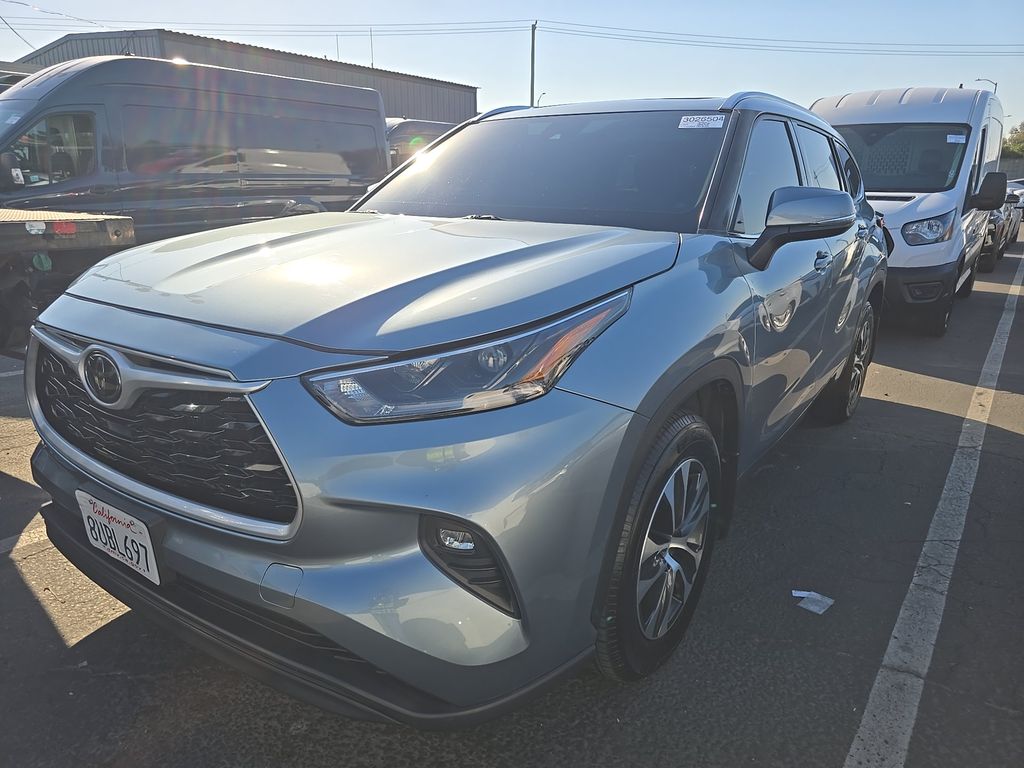 2021 Toyota Highlndr XLE photo