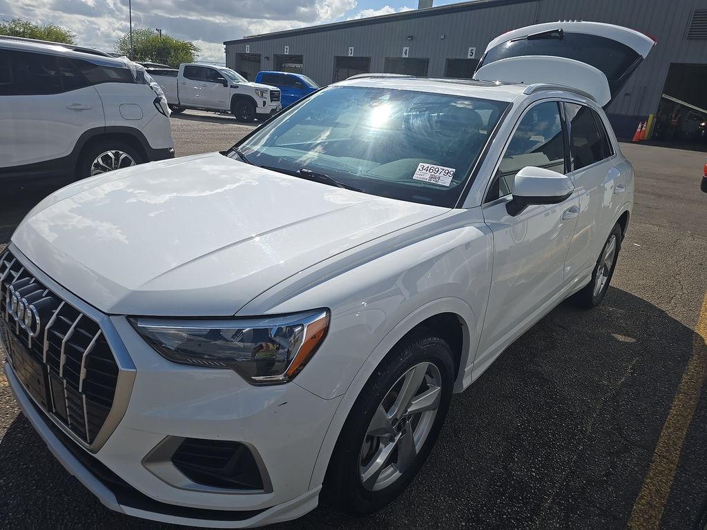 2021 Audi Q3 Premium photo