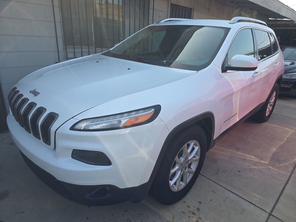 2018 Jeep Cherokee Latitude + photo