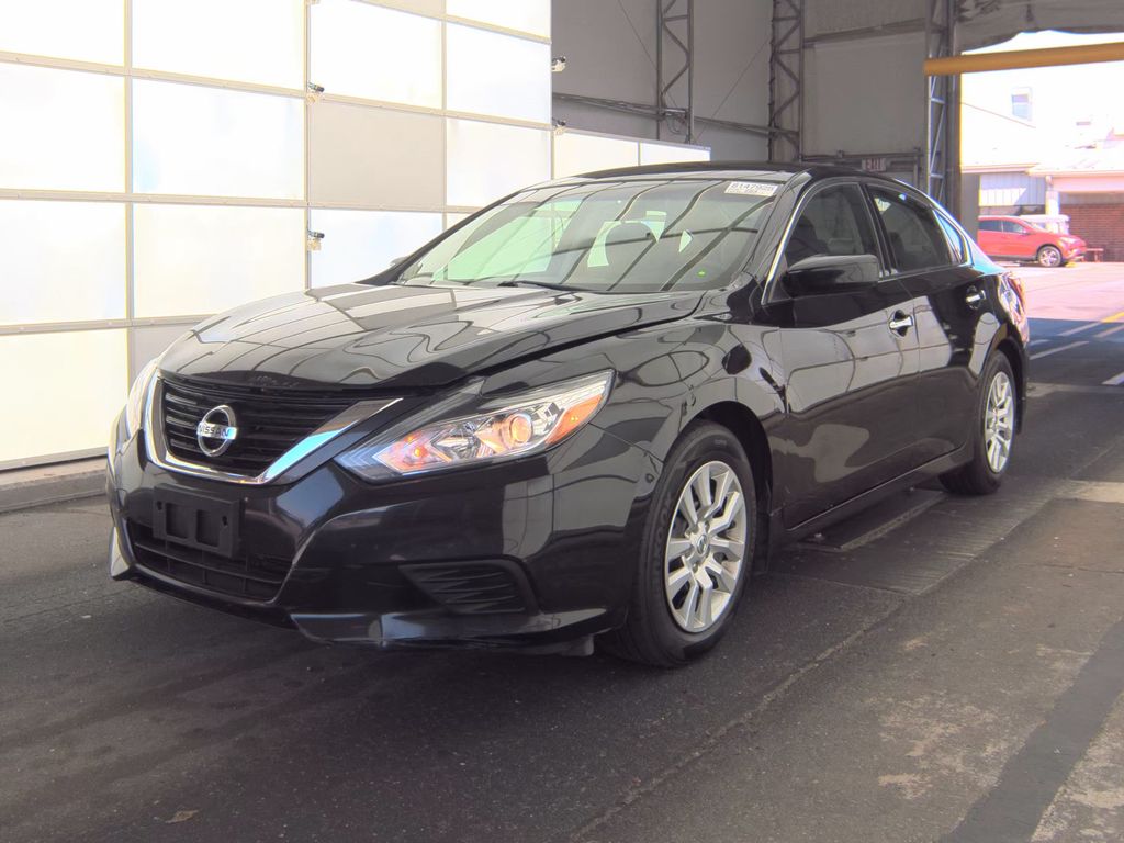 2017 Nissan Altima 2.5 S photo