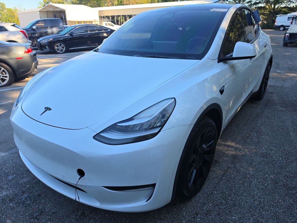 2021 Tesla Model Y Long Range photo