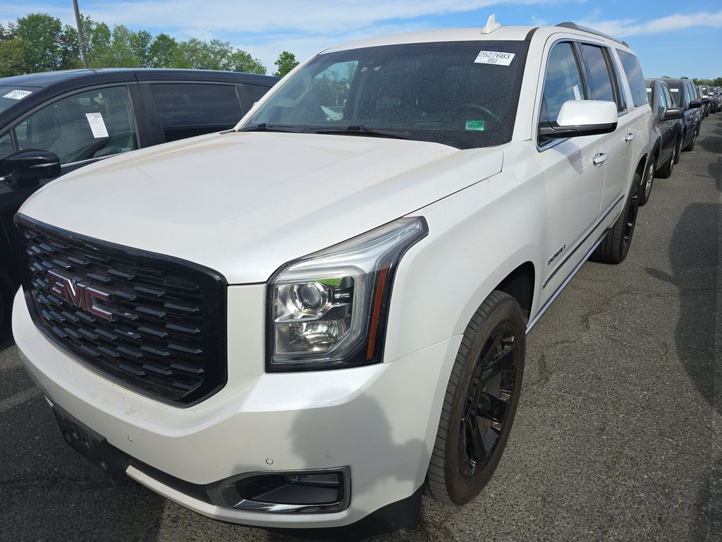 2018 GMC Yukon Denali photo