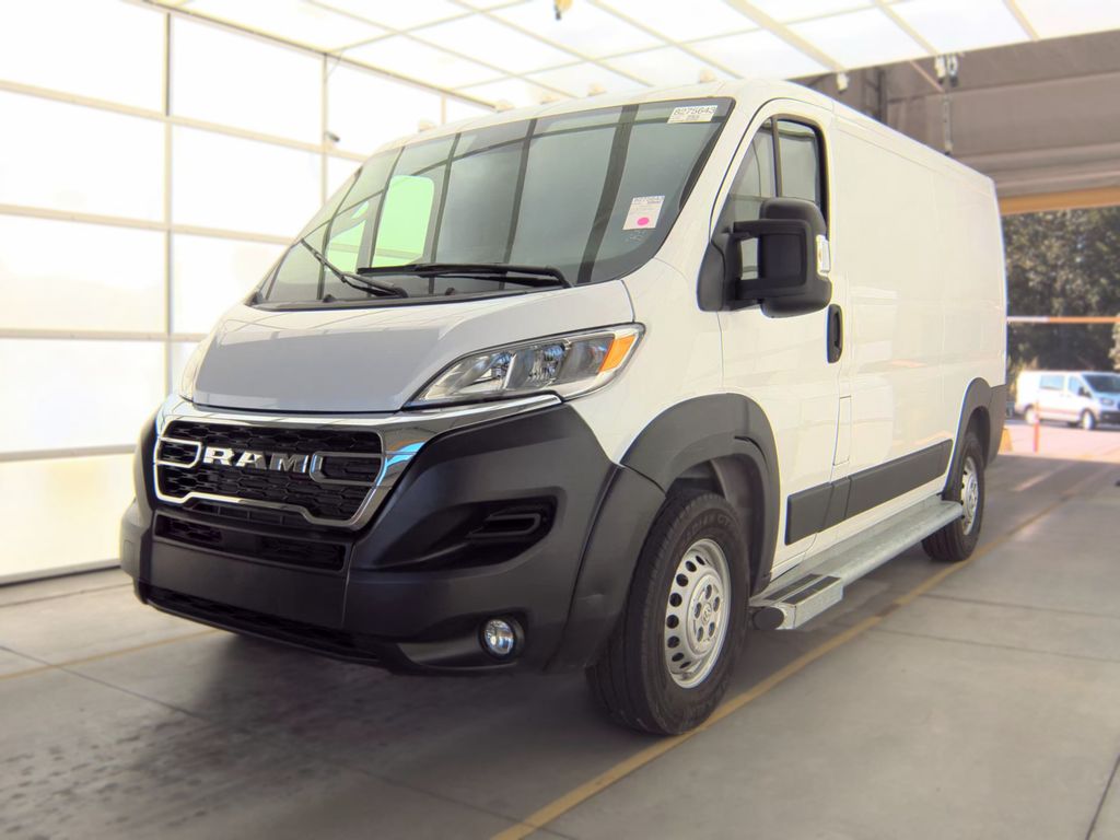 2025 Ram ProMaster 2500 Tradesman photo