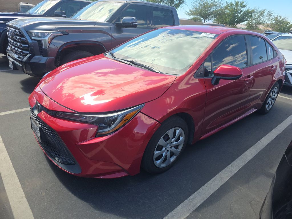 2021 Toyota Corolla LE photo