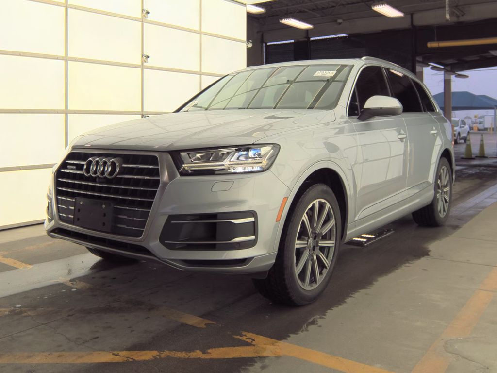 2017 Audi Q7 Premium + photo