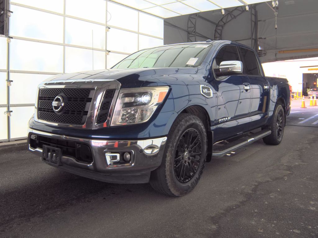 2017 Nissan Titan SL photo