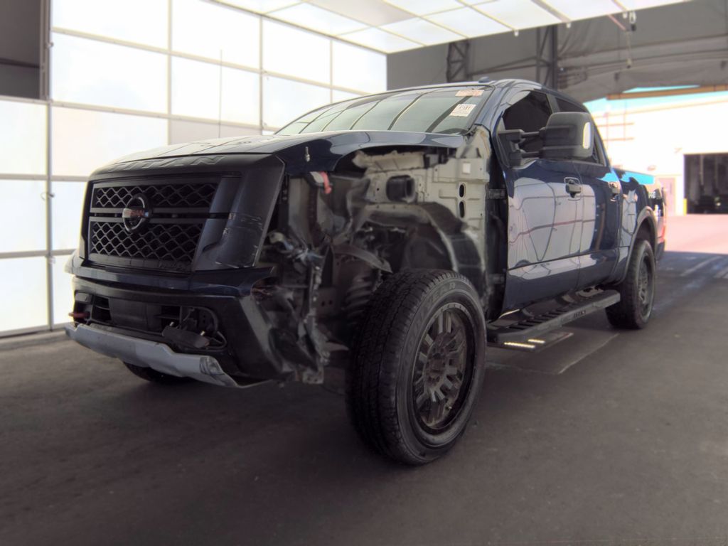 2021 Nissan Titan PRO-4X photo