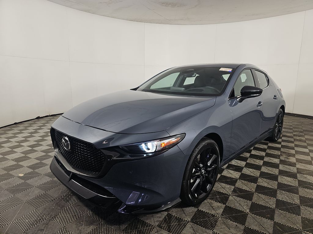2025 MAZDA Mazda3 Premium + photo