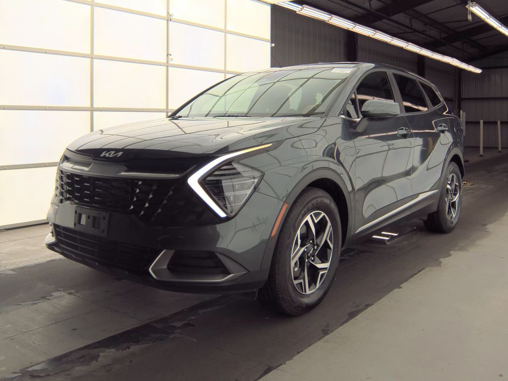 2025 Kia Sportage LX photo