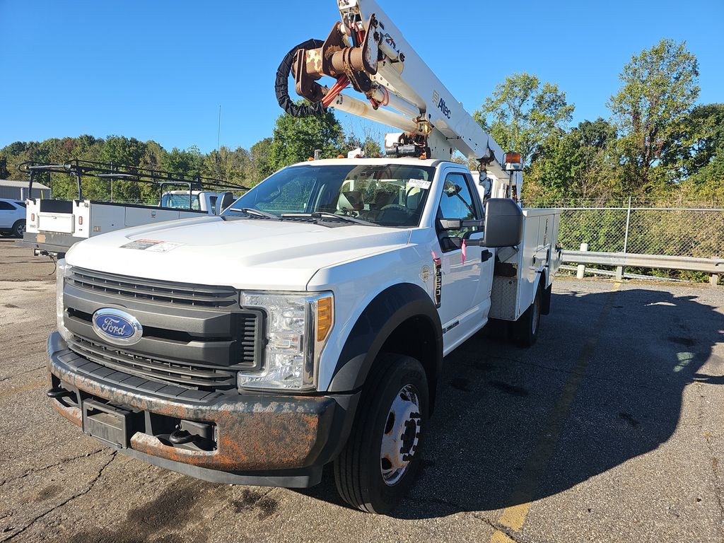 2017 Ford F-550 RG XL photo