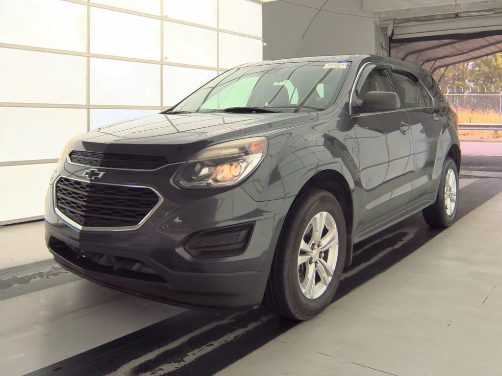 2017 Chevrolet Equinox LS photo