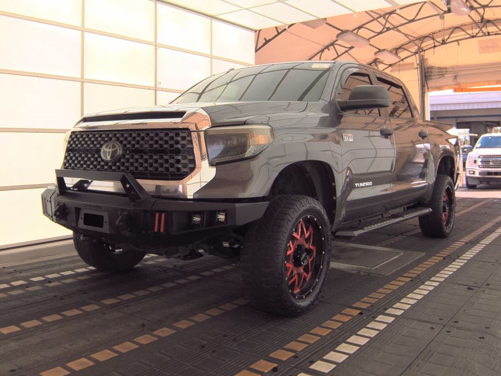2018 Toyota Tundra SR5 photo