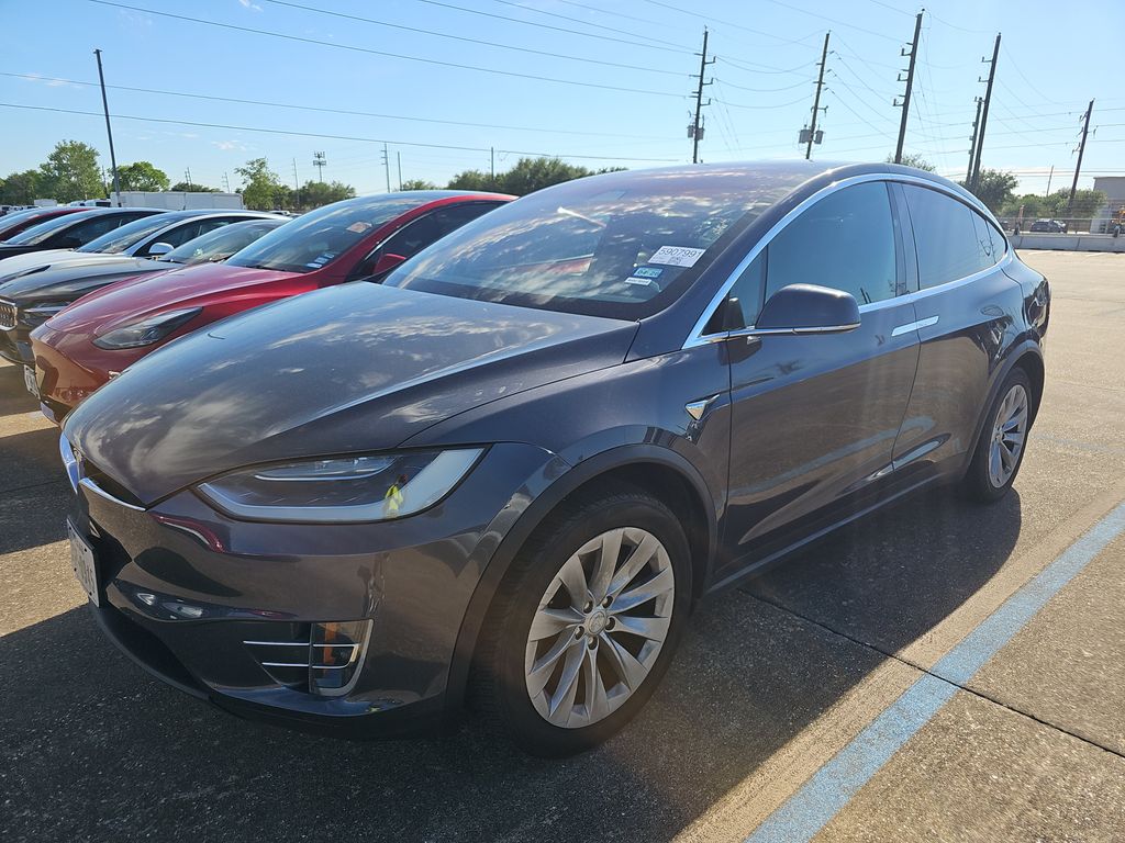 2017 Tesla Model X 90D photo