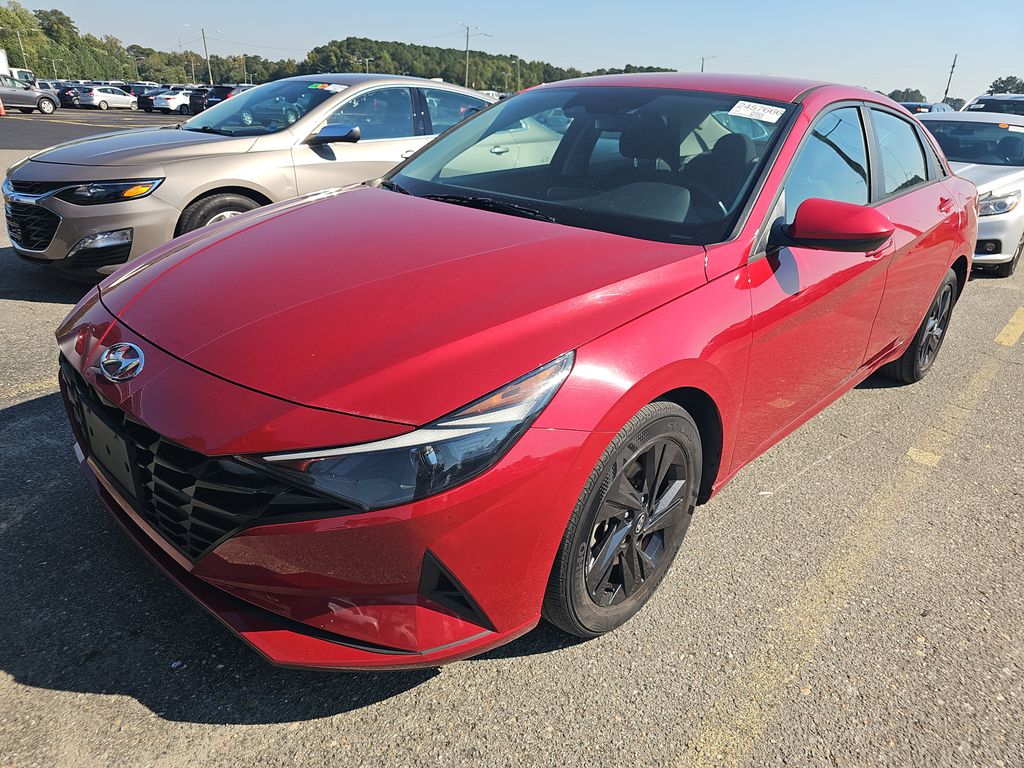 2021 Hyundai Elantra SEL photo
