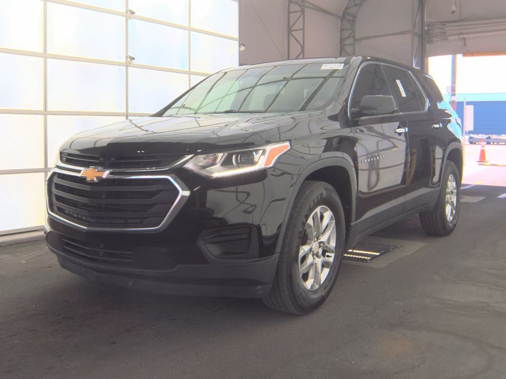 2018 Chevrolet Traverse LS photo