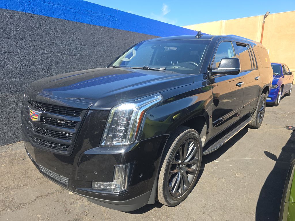 2019 Cadillac Escalade ESV Luxury photo