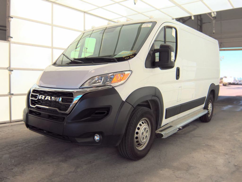 2025 Ram ProMaster 2500 Tradesman photo