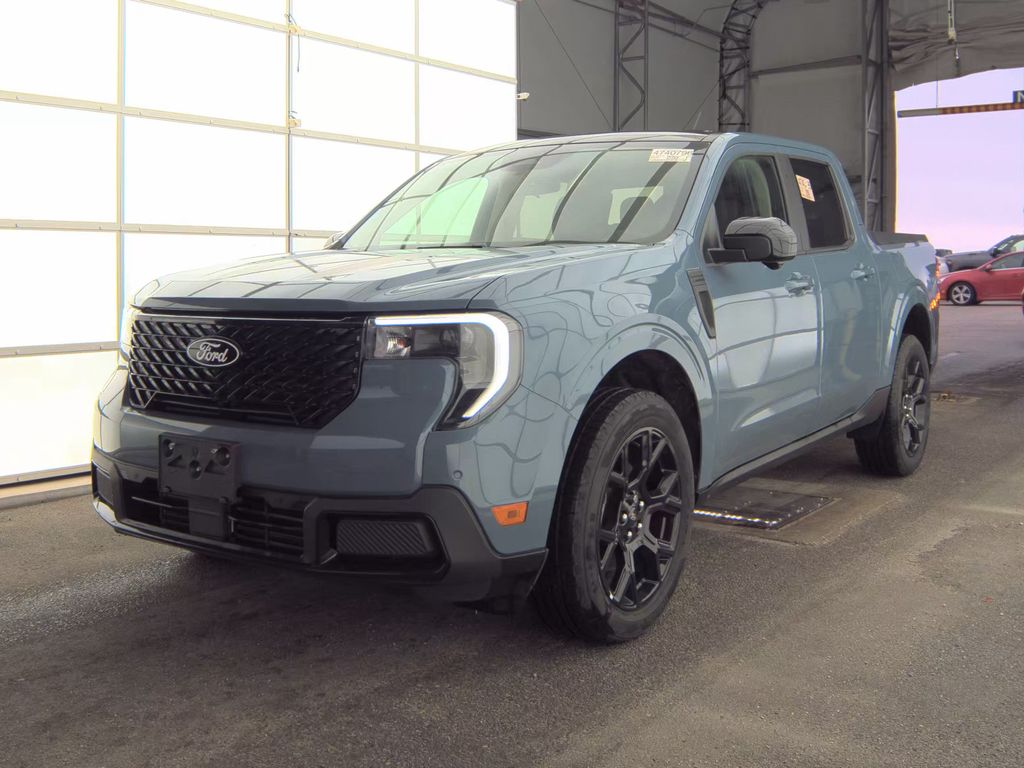 2025 Ford Maverick Lariat photo