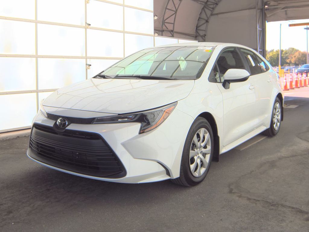 2026 Toyota Corolla LE photo