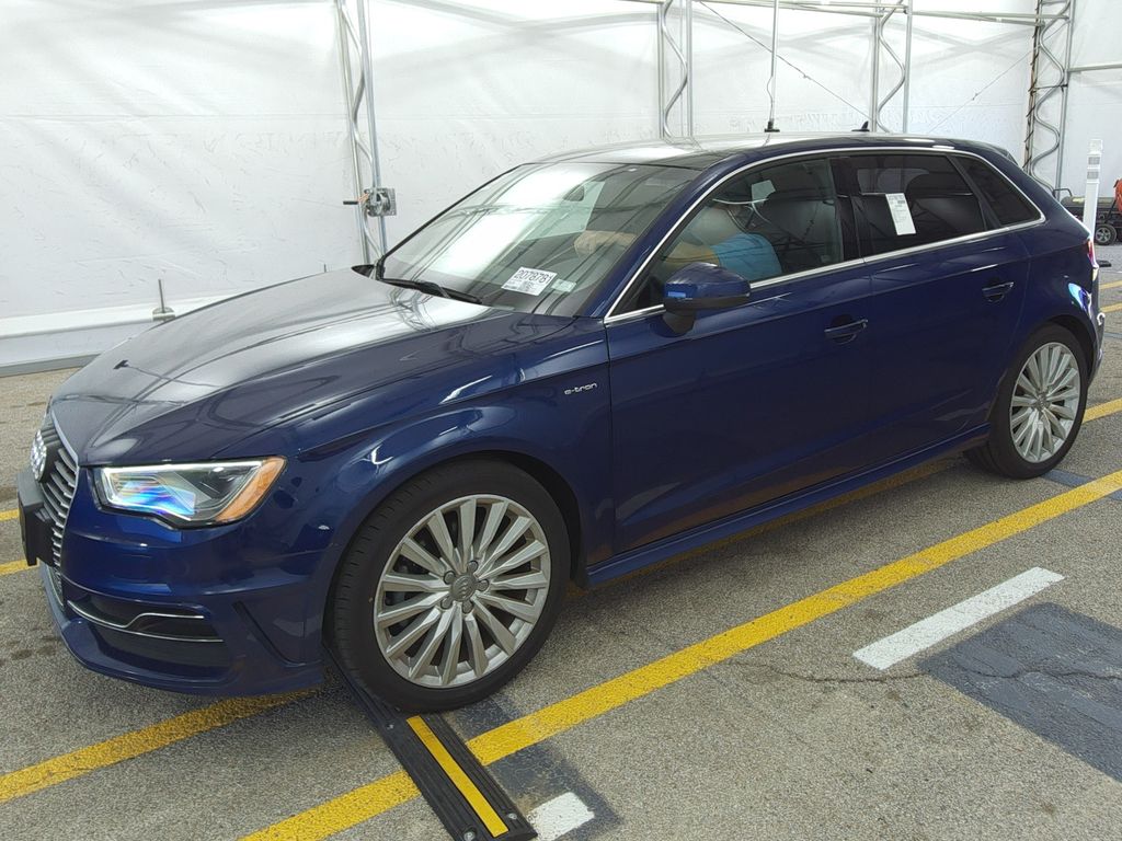 2016 Audi A3 Premium + photo