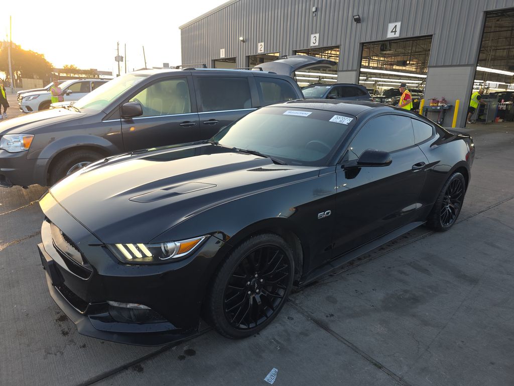 2016 Ford Mustang GT photo