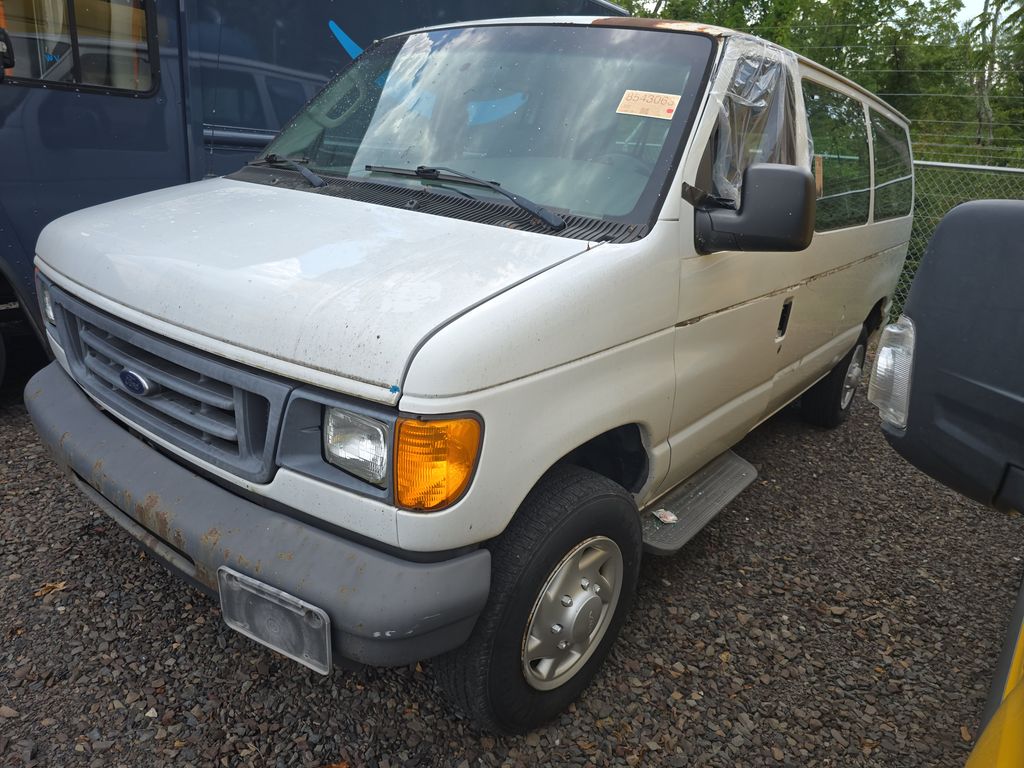 2007 Ford E-350 XL photo
