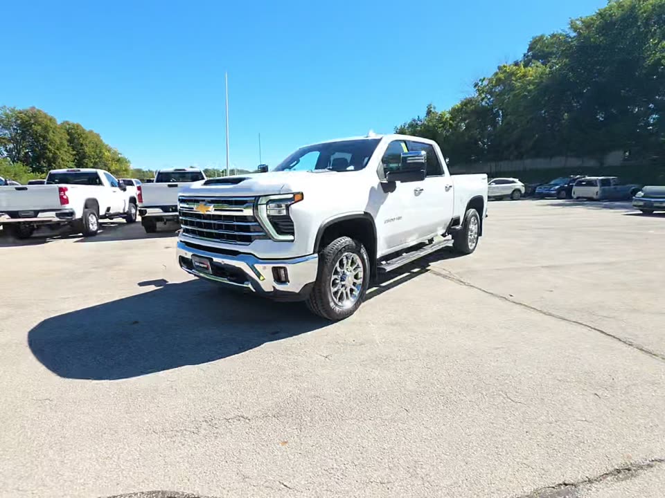 2026 Chevrolet 2500HD LTZ photo