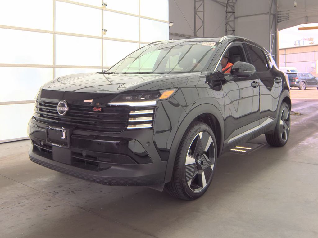 2025 Nissan Kicks SR photo