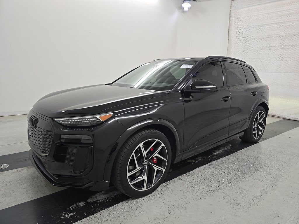 2025 Audi SQ6 E Tron Premium + photo