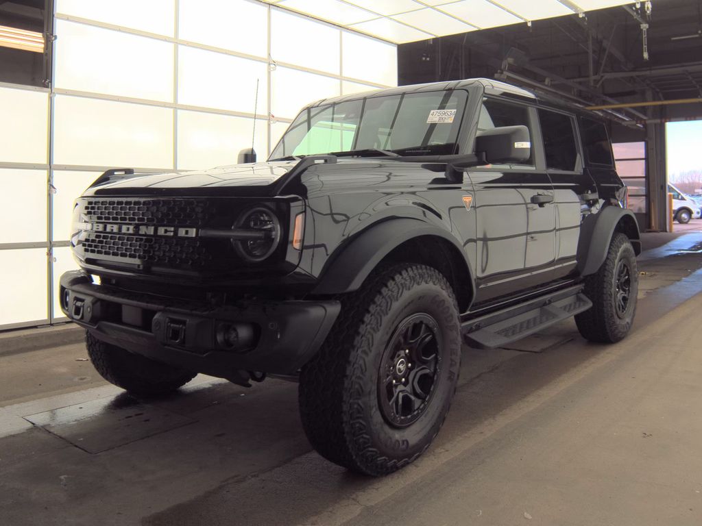 2025 Ford Bronco Badlands photo