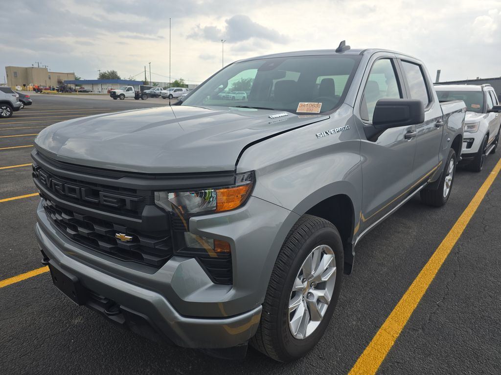 2025 Chevrolet Silverado 1500 Custom photo