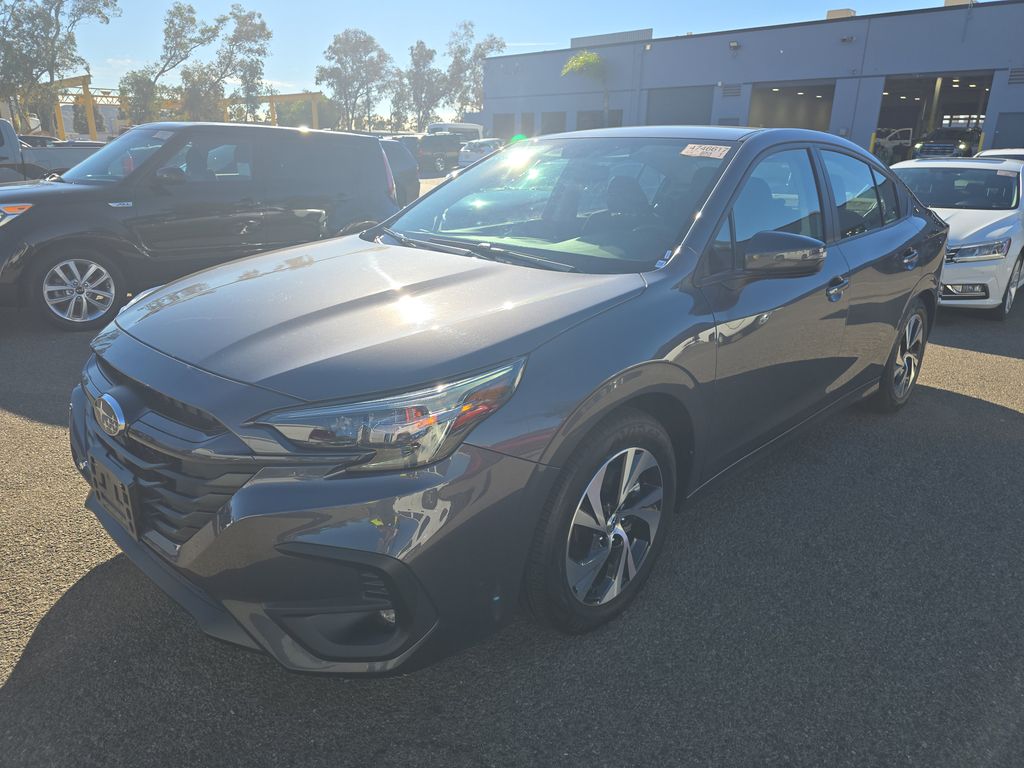 2025 Subaru Legacy Premium photo